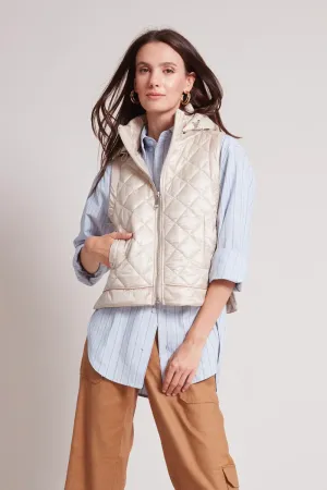 Talia Quilted Gilet w/ Removable Hood - Champagne