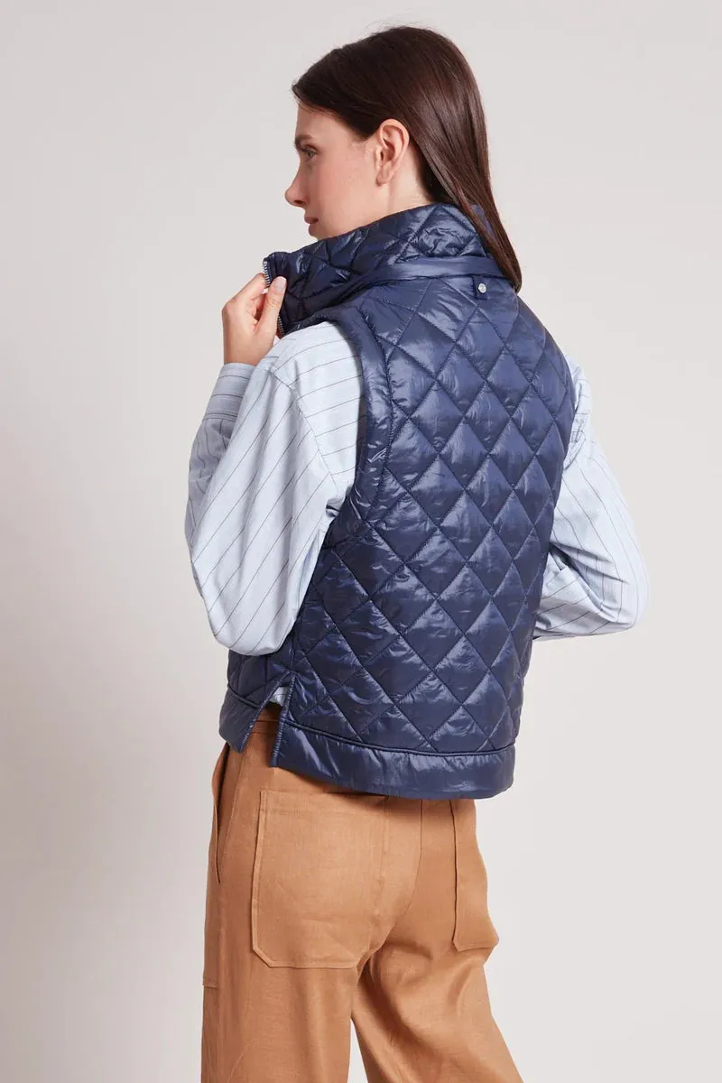 Talia Quilted Gilet w/ Removable Hood - Navy