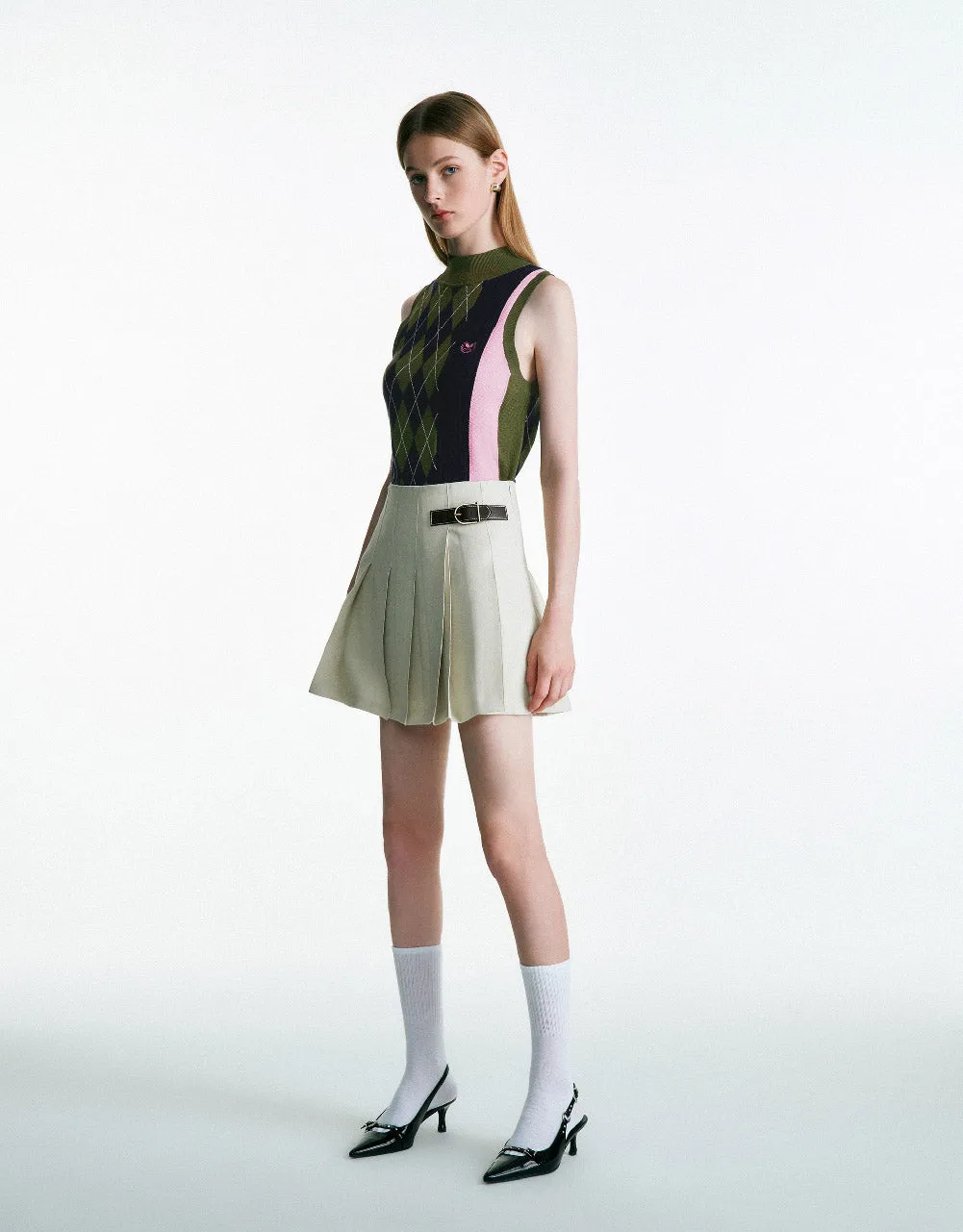 Turtle Neck Knitted Tank Top
