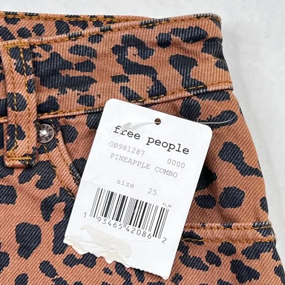 We the Free Zip It Up Leopard Print Mini Jeans Skirt 5 Pockets Size 25 - NWT