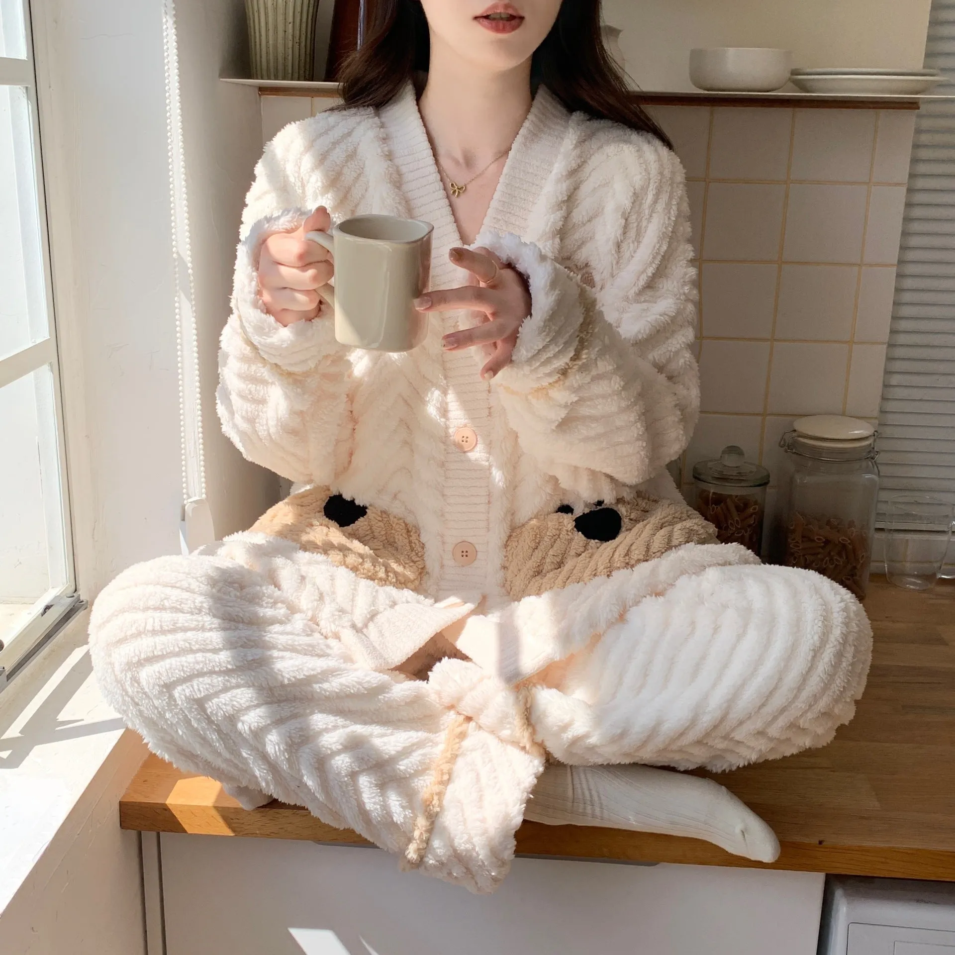 Winter Thickened Plus Size Keep Warm Coral Velvet Pajamas Women