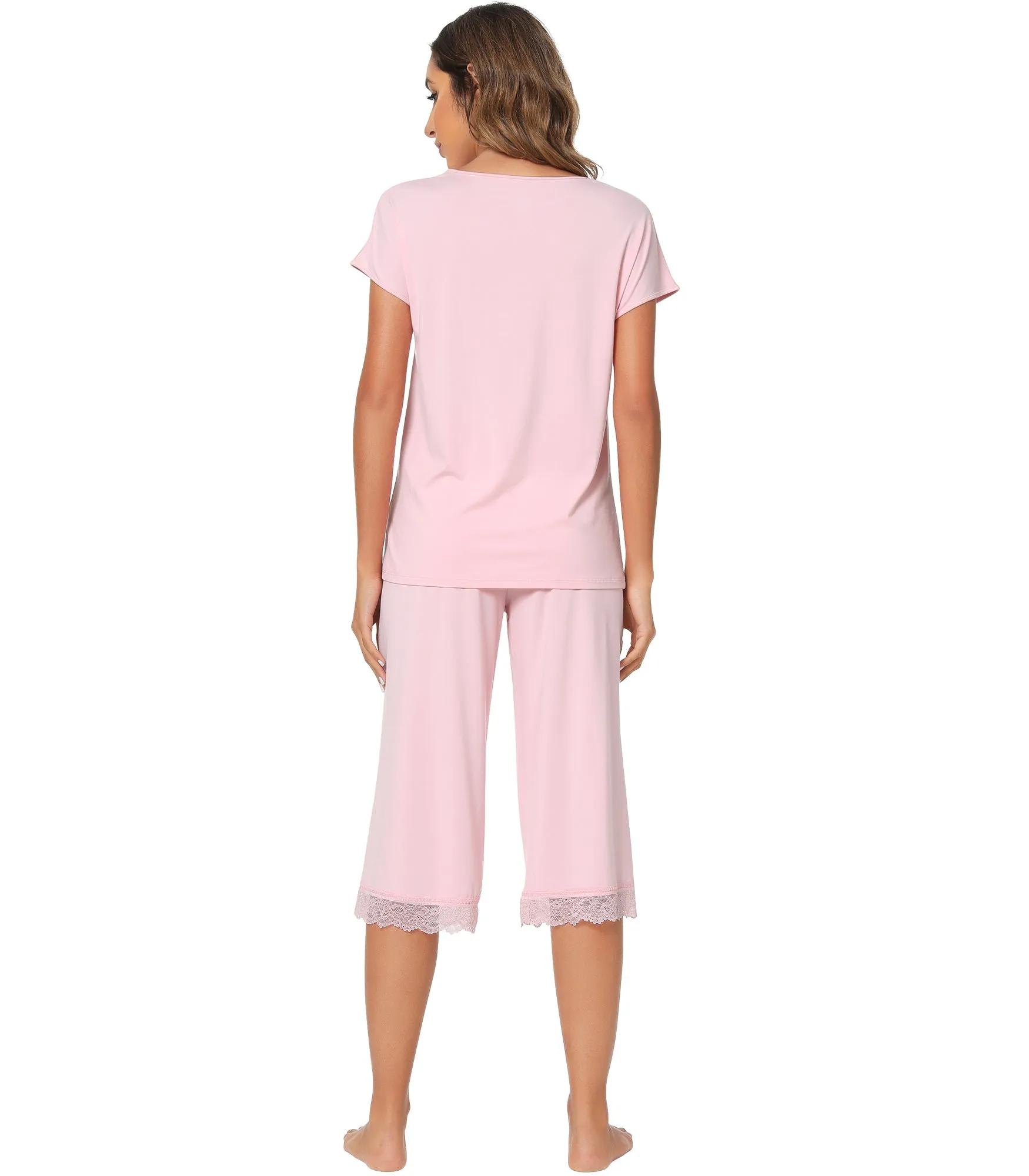 WiWi Bamboo Pajamas Set Short Sleeve Tops with Capri Pants Pjs
