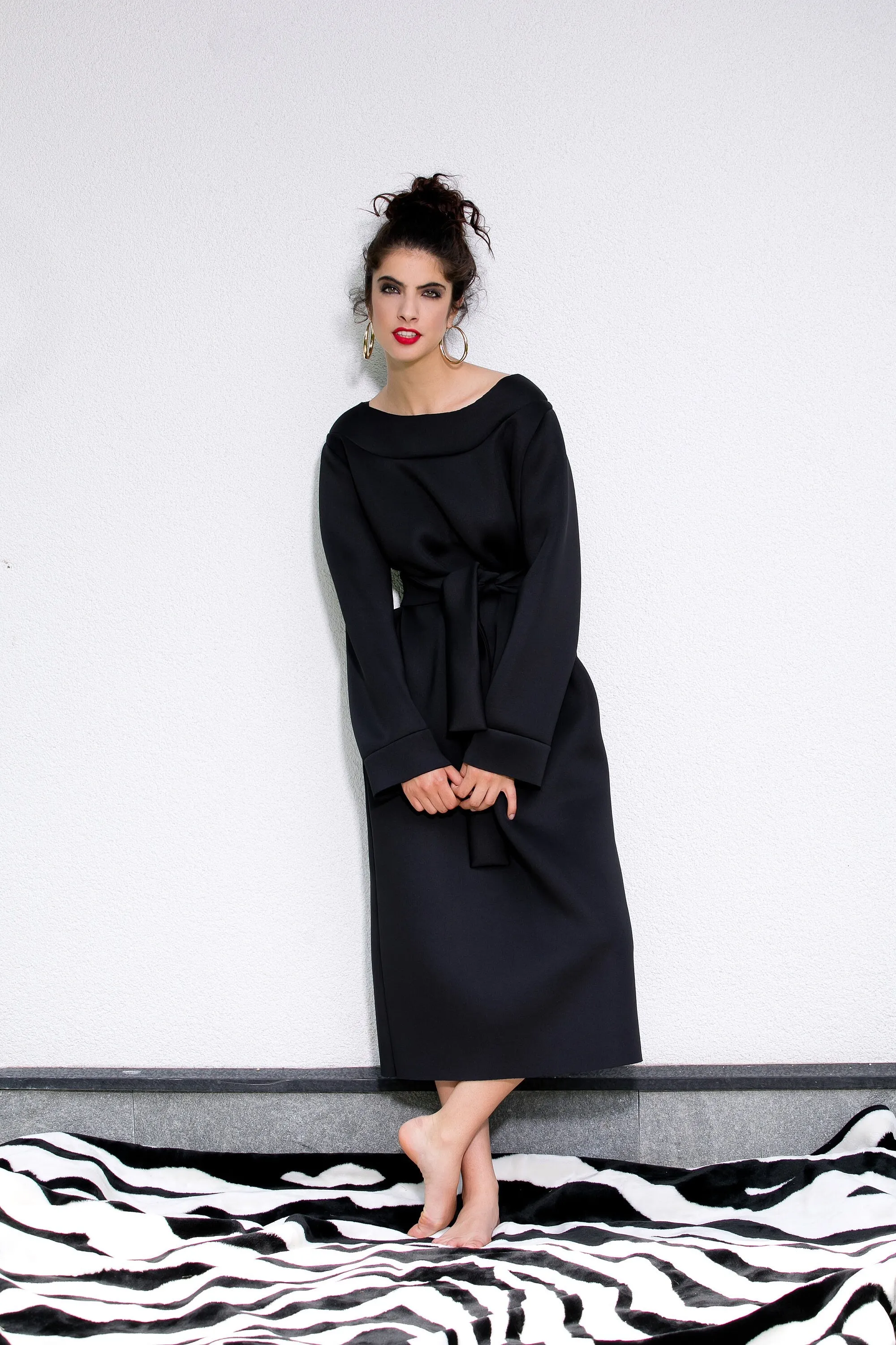 Women Maxi Dress, Neoprene Black Dress, Plus Size Dress with Belt, Elegant Long Sleeve Dress, Loose Fit Dress for Winter