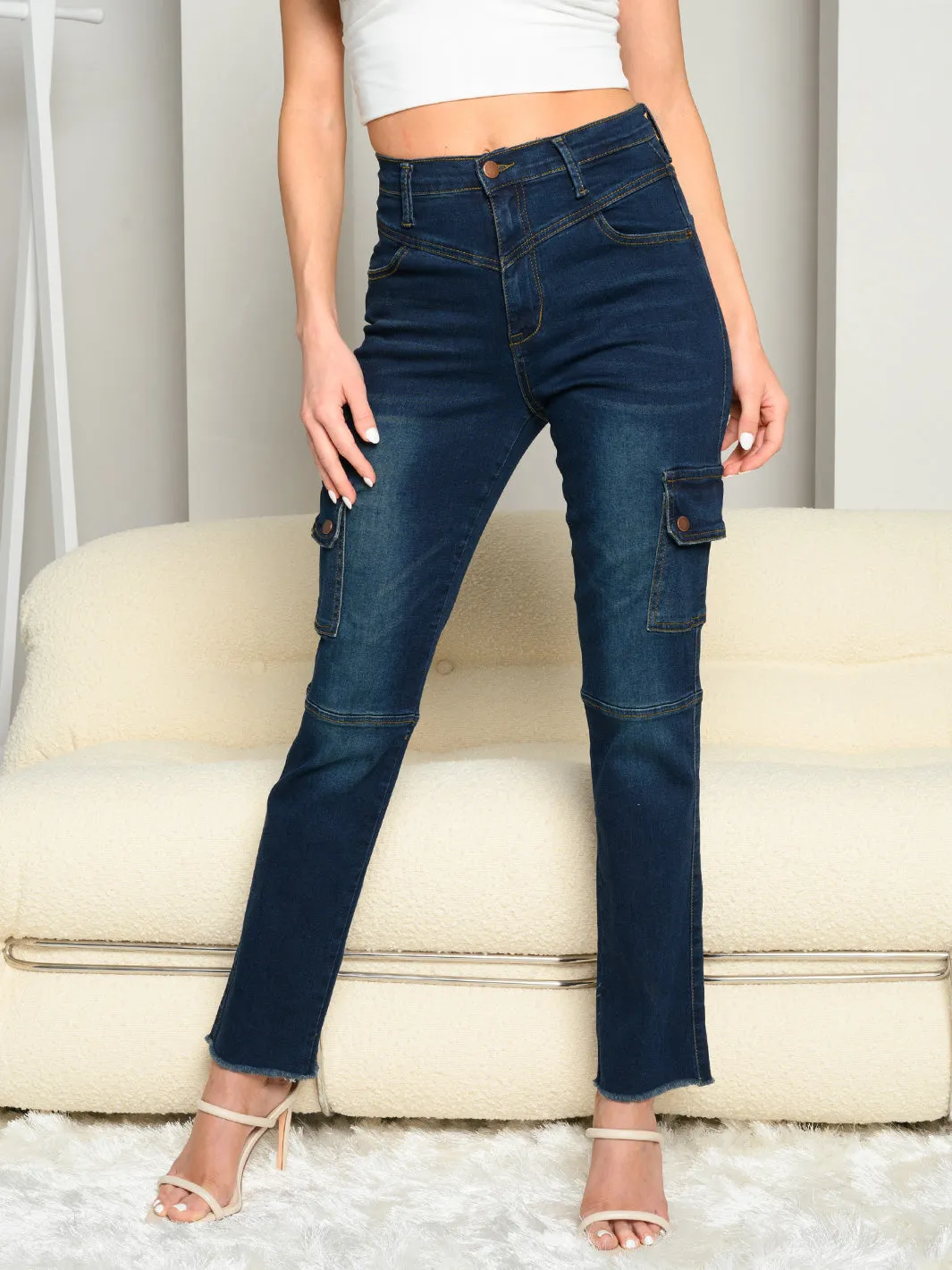 WOMEN'S STRETCH HIGH RISE DISTRESS DENIM CARGO JEANS